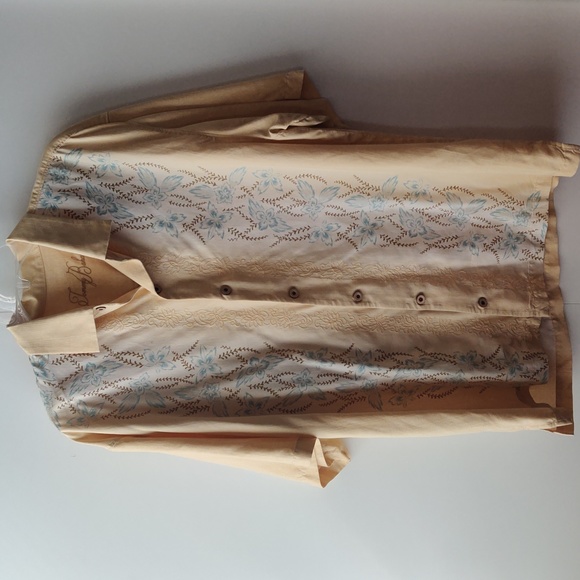 Tommy Bahama XL Silk Hawaiian Shirt Pale Yellow Blue Short Sleeves - Picture 1 of 13